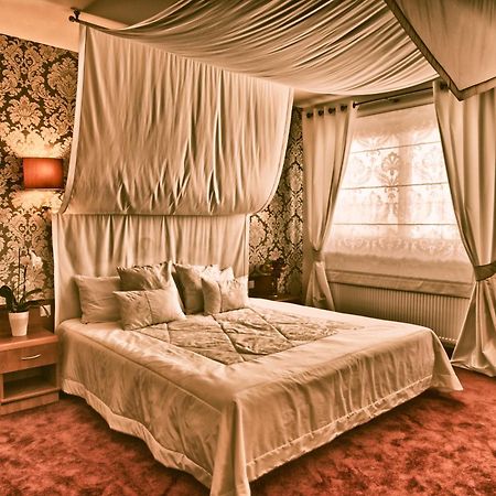 Hotel Czardasz Spa & Wellness Płock Kamer foto