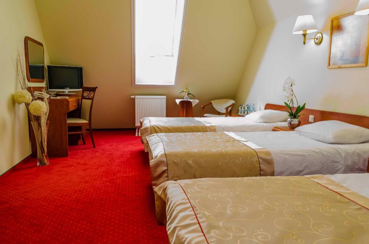 Hotel Czardasz Spa & Wellness Płock Kamer foto